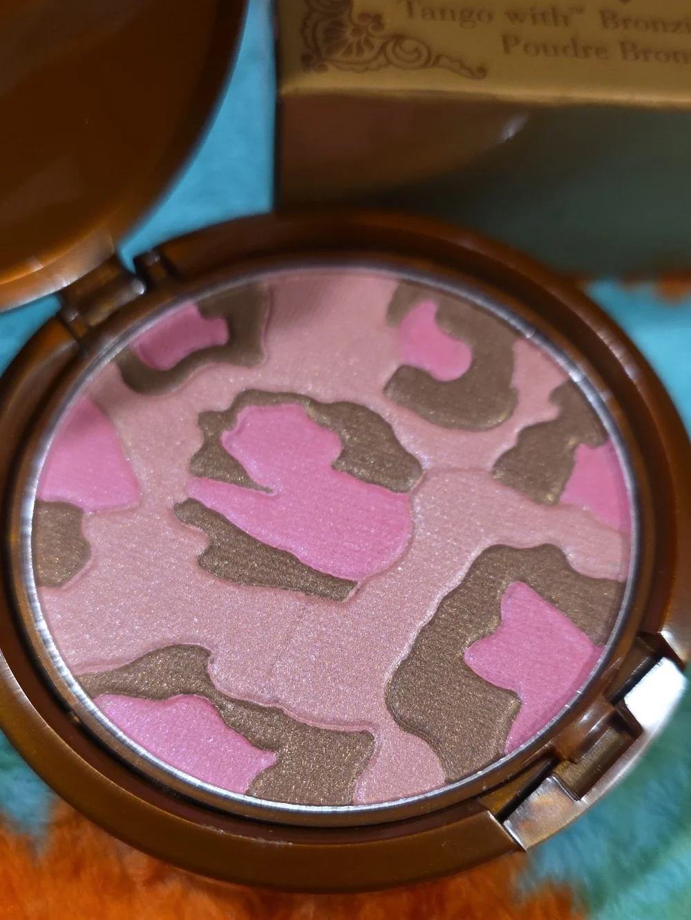 NYX When Leopard Gets A Tan Bronzer Powder NIB